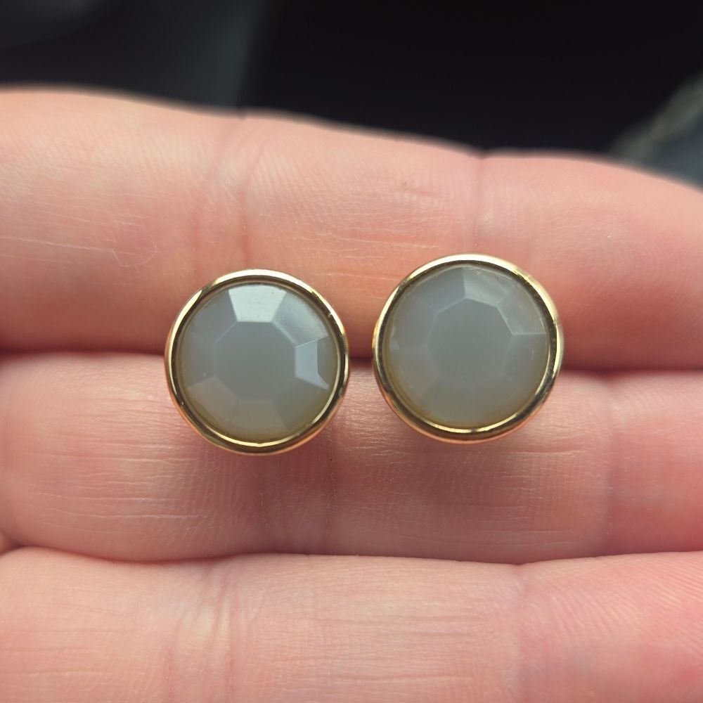 Simple Studded Earrings Gold Tone